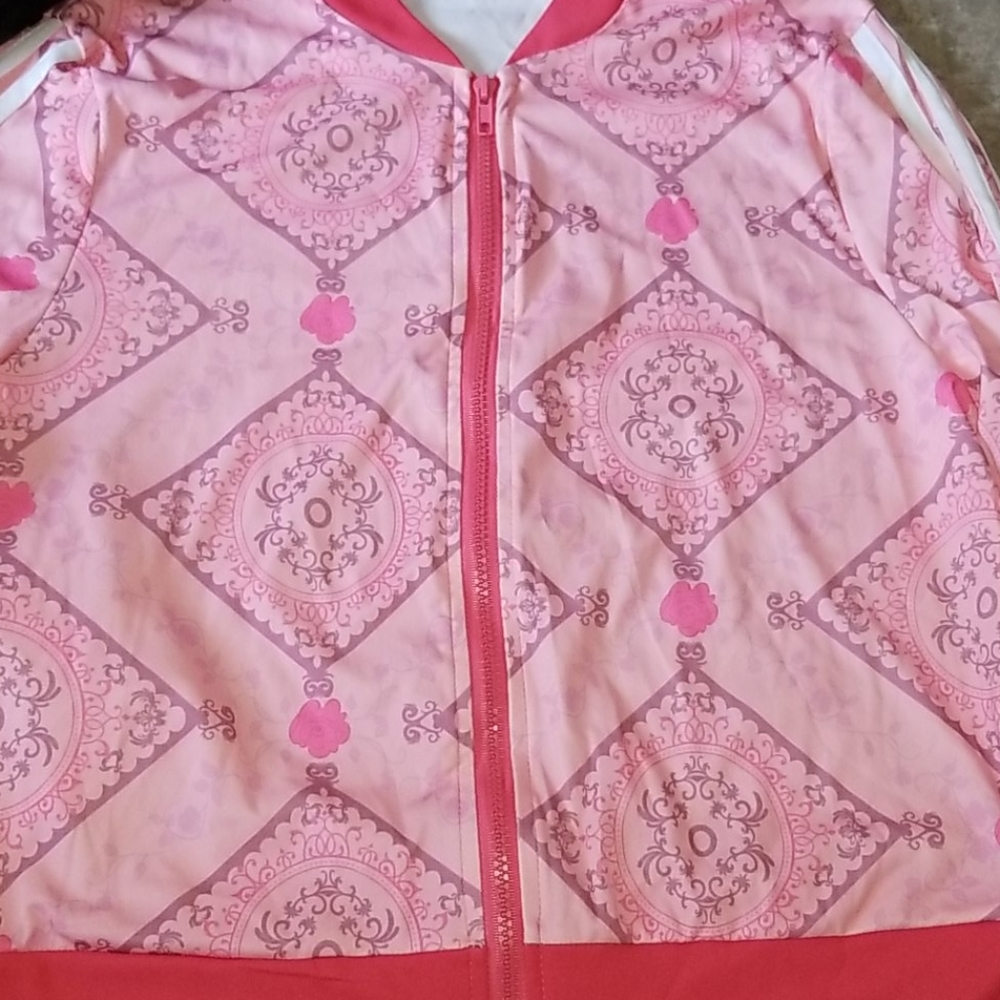 Two Piece Set